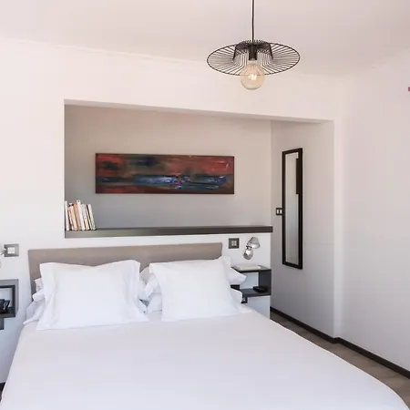 Puerta Catedral Holiday Suites Sevilla Exterior photo